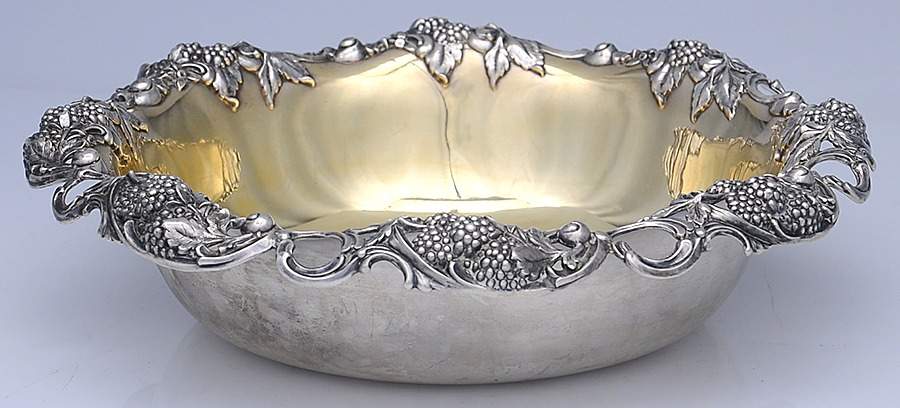 Blackberry (Sterling, 1875, Hollowware) 11" Round Vegetable by Tiffany & CO SILVER-1