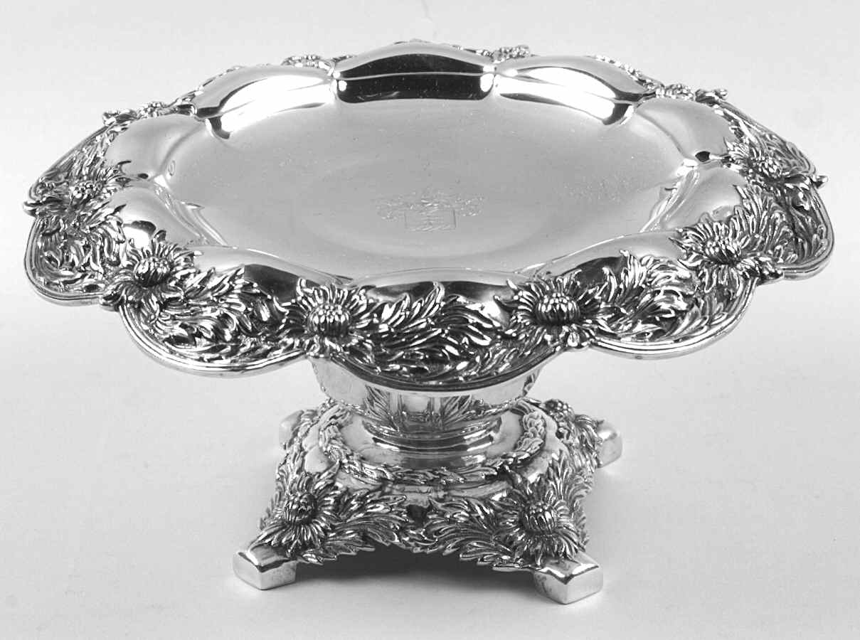 Chrysanthemum (Strl, 1880, Hlwr, 925-1000, FloralEdge) Pair of Sterling Compotes by Tiffany & CO SILVER-1