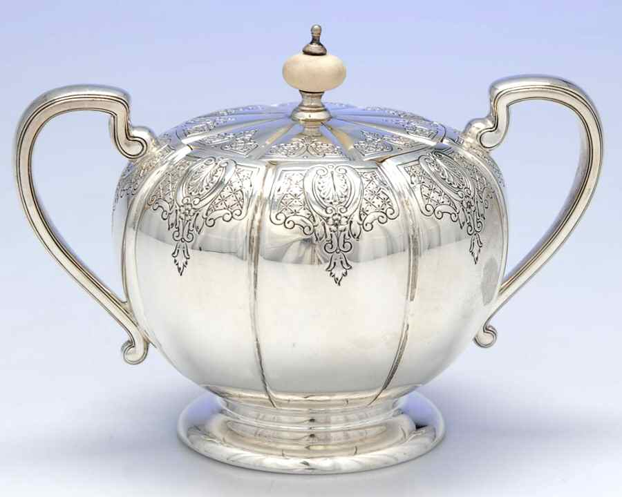 Windsor Castle (Sterling, Hollowware, Hand Chased) Sugar Bowl & Lid by Tuttle-1