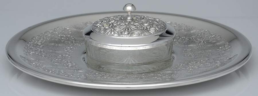 Contessina (Silverplate, Hollowware) 3 Piece Chip/Dip Set (Dish, Bowl and Lid) by Towle Silver-1