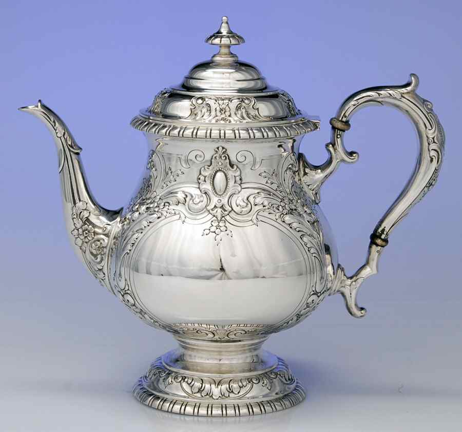 King Richard (Sterling, 1932, Hollowware) Teapot by Towle Silver-1