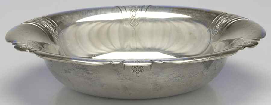 Lady Diana (Sterling, 1929, Hollowware) 10" Round Low Vegetable Bowl by Towle Silver-1