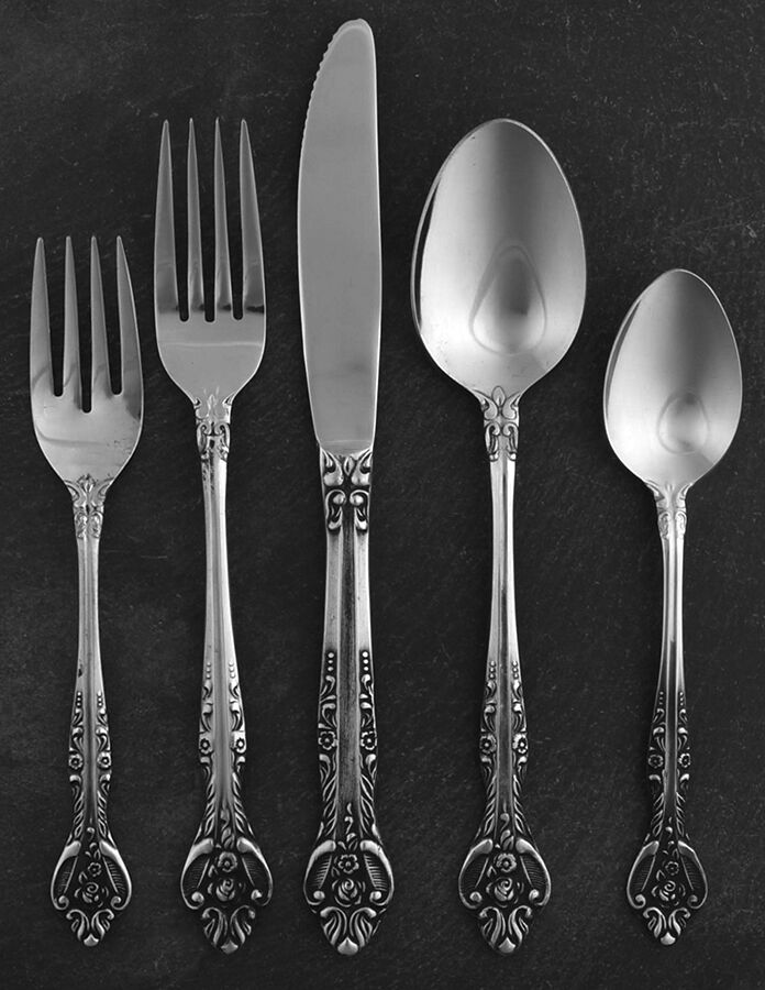 TWS275 (Stainless) 40  Piece Estate Set by Towle Silver-1