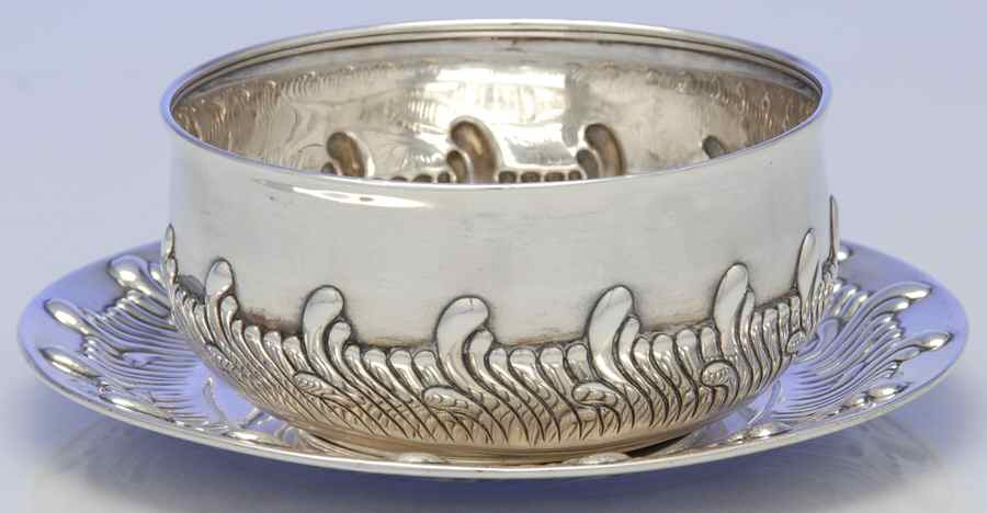 Wave Edge (Sterling, 1884, Waves, Hollowware) 2 Piece Sterling Child Set (Bowl and Plate) by Tiffany & CO SILVER-1