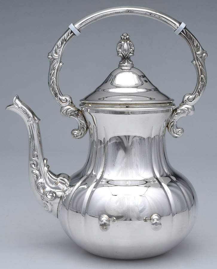 TWS305 (SILVERPLATE, HOLLOWWARE) Kettle No Stand No Burner by Towle Silver-1
