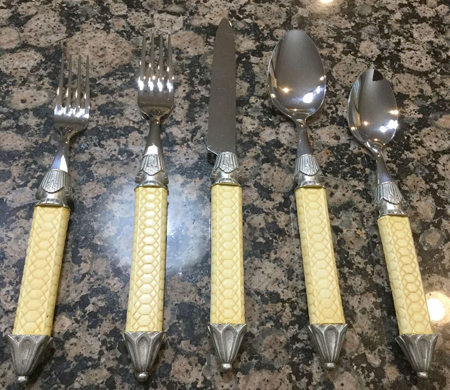Odette-Ivory (Stainless) Fork by Tracy Porter-1