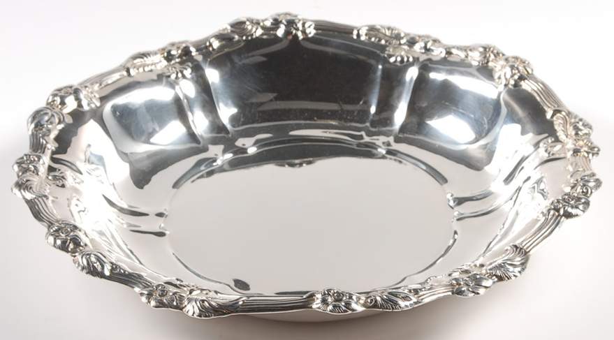 Old English (Silverplate, Hollowware) 12" Round Vegetable by Towle Silver-1