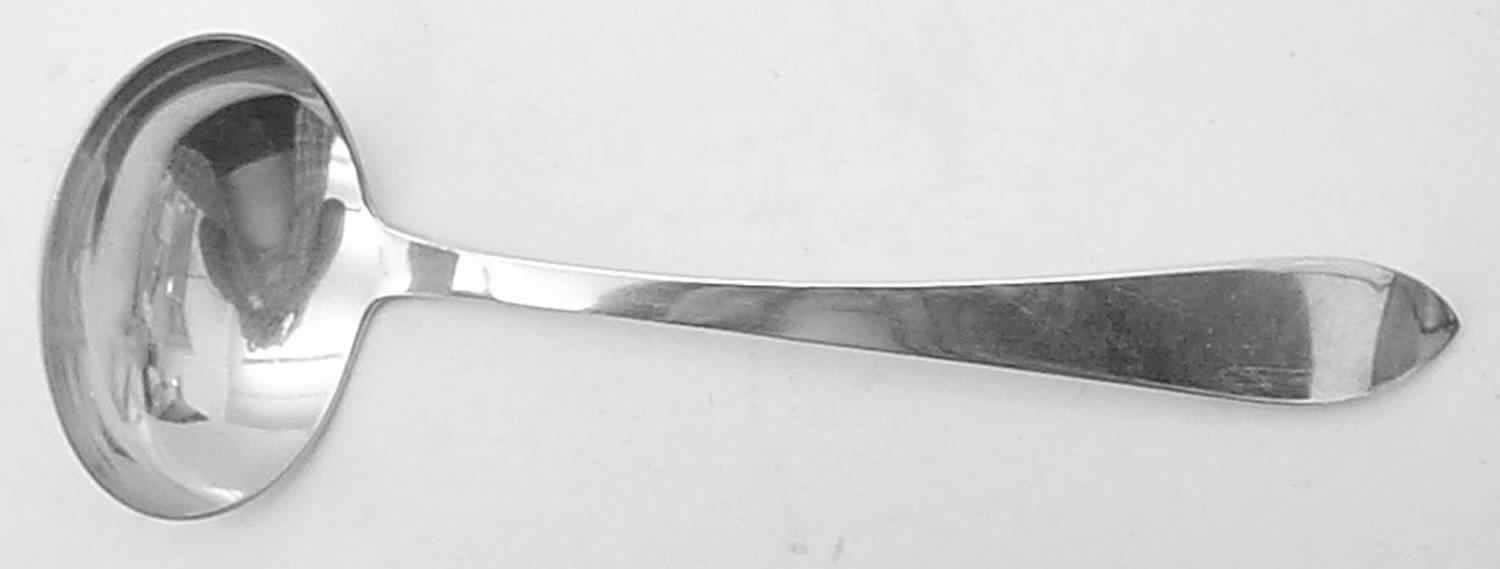 Faneuil (Sterling, "L" or No Stamps) Solid Gravy Ladle by Tiffany & CO SILVER-1
