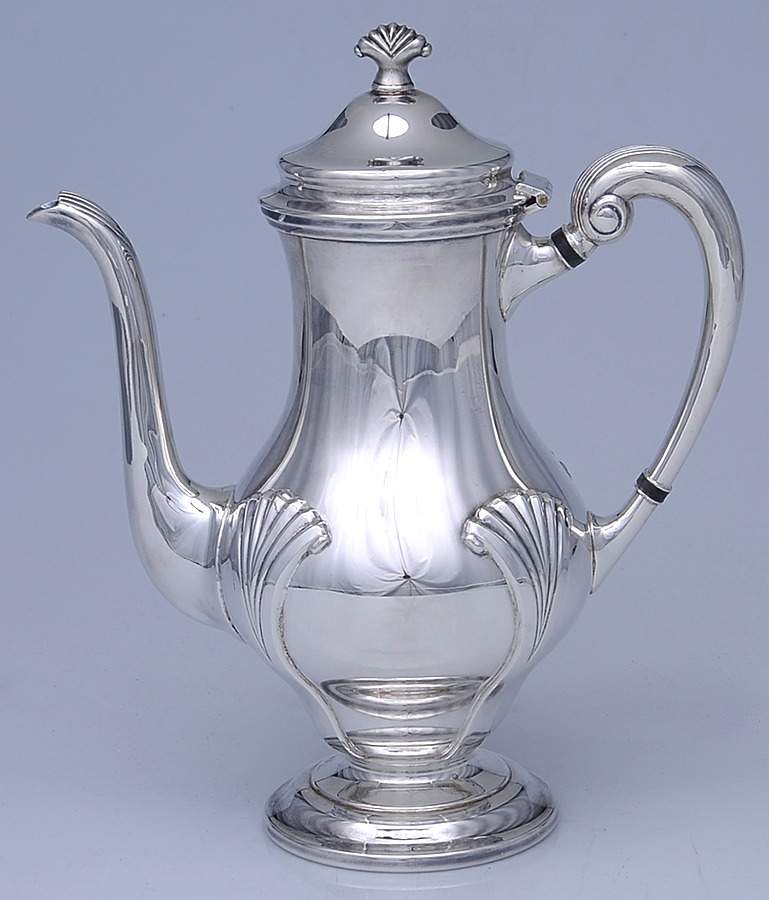 Onslow (Silverplate, Hollowware) Silverplate Coffee Pot by Tuttle-1