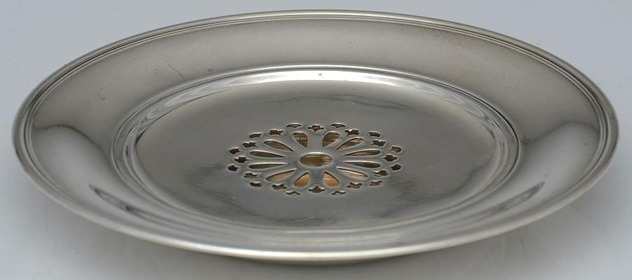 Hamilton (Sterling, Hollowware) Round Open Butter with Strainer by Tiffany & CO SILVER-1