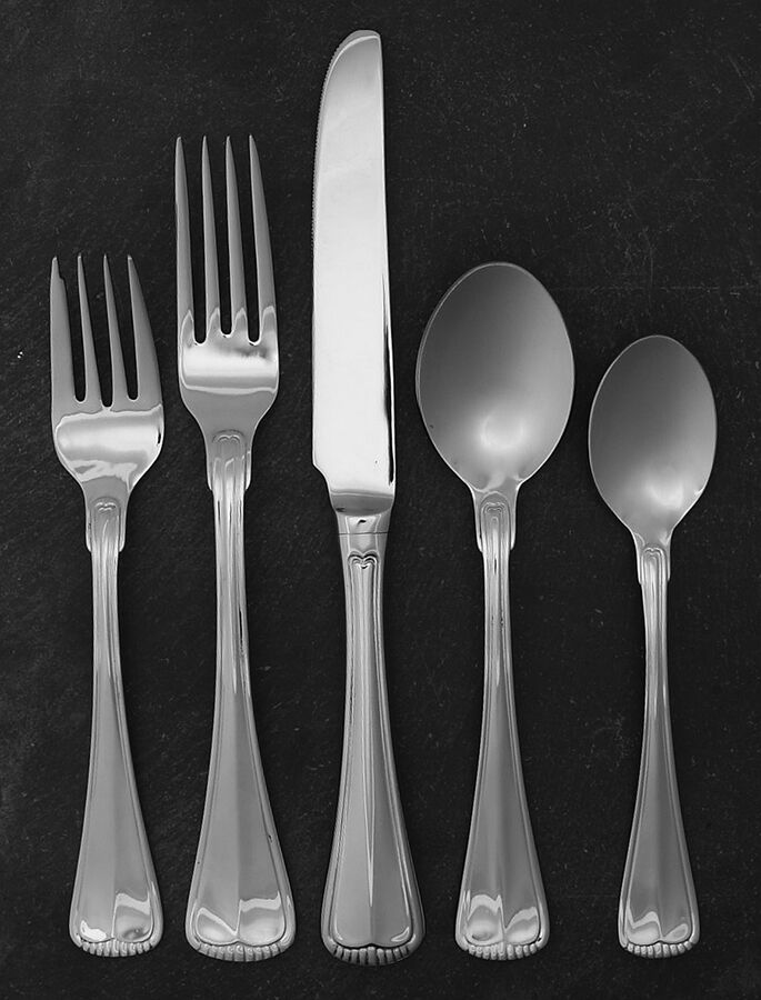 Hamilton (Stainless, All Glossy, China) 5 Piece Place Setting by Towle Silver-1
