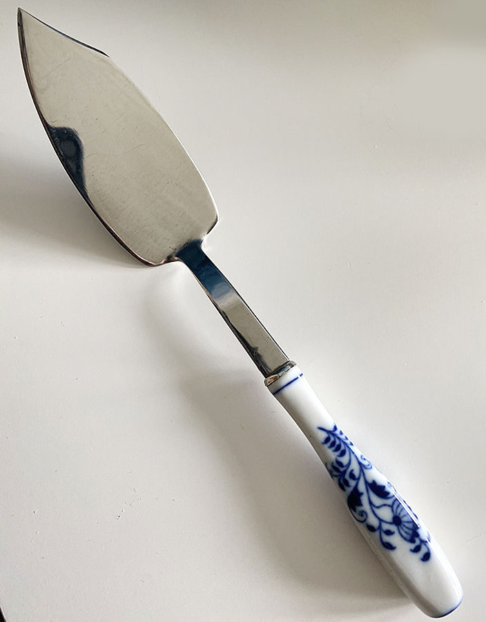 Cibulak (Stainless) Cake Server with Stainless Blade by Toner-1