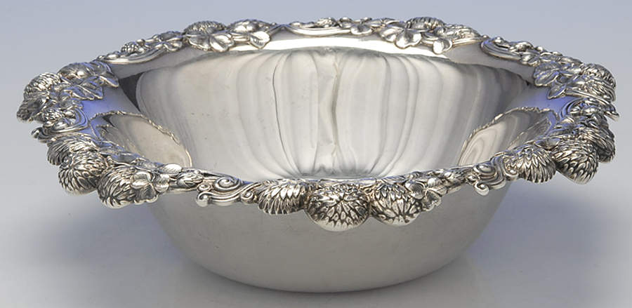 Clover (Sterling, Hollowware Only) 10" Fruit Serving Bowl by Tiffany & CO SILVER-1