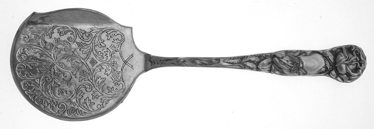 Bridal Rose (Silverplate) Cranberry Server, Solid Piece by Towle Silver-1