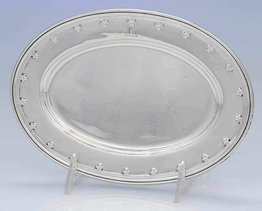 St. Dunstan (Sterling, Hollowware) Underplate for Gravy Boat by Tiffany & CO SILVER-1