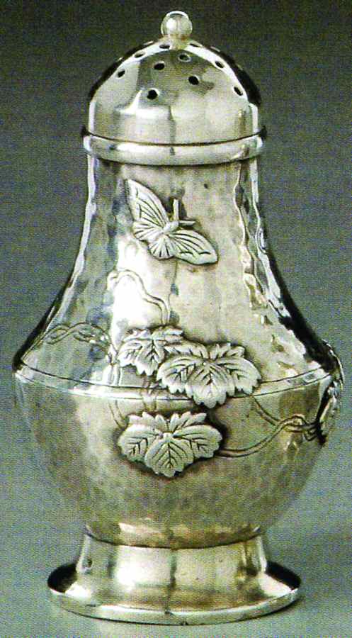 Lap-Over-Edge, Hollowware Pepper Shaker by Tiffany & CO SILVER-1