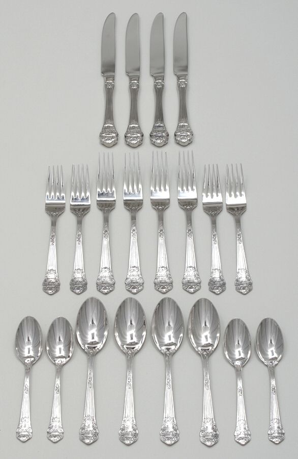 Georgian (Stainless) 20 Piece Set by Towle Silver-1