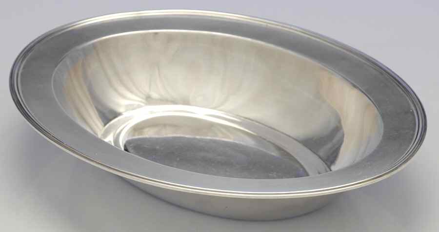 4576 (Sterling, Hollowware) 10" Oval Vegetable by Towle Silver-1