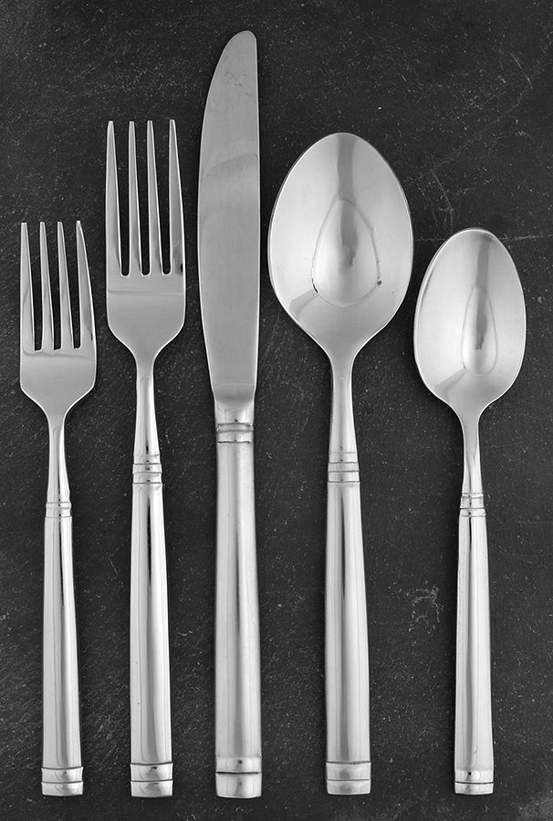 Stephanie (Stainless) 5 Piece Place Setting by Towle Silver-1
