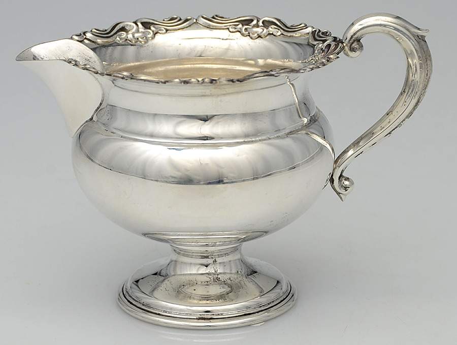 1020 (Sterling, Hollowware) Mini Creamer by Towle Silver-1