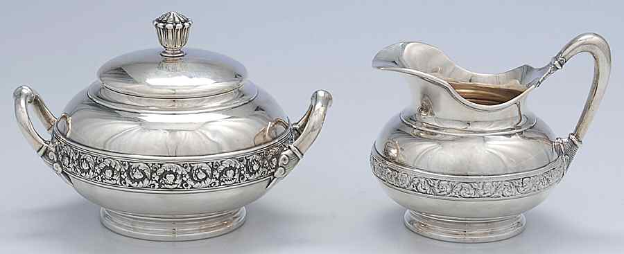 1982-1 (Sterling, Hollowware) Creamer & Sugar Bowl with Lid Set by Tiffany & CO SILVER-1