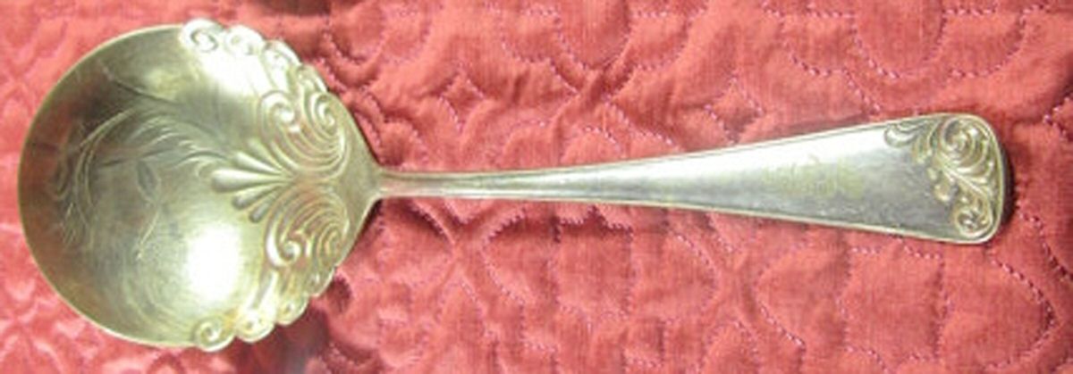 Clumber (Silverplate) Solid Smooth Casserole Spoon by Lunt Silver-1