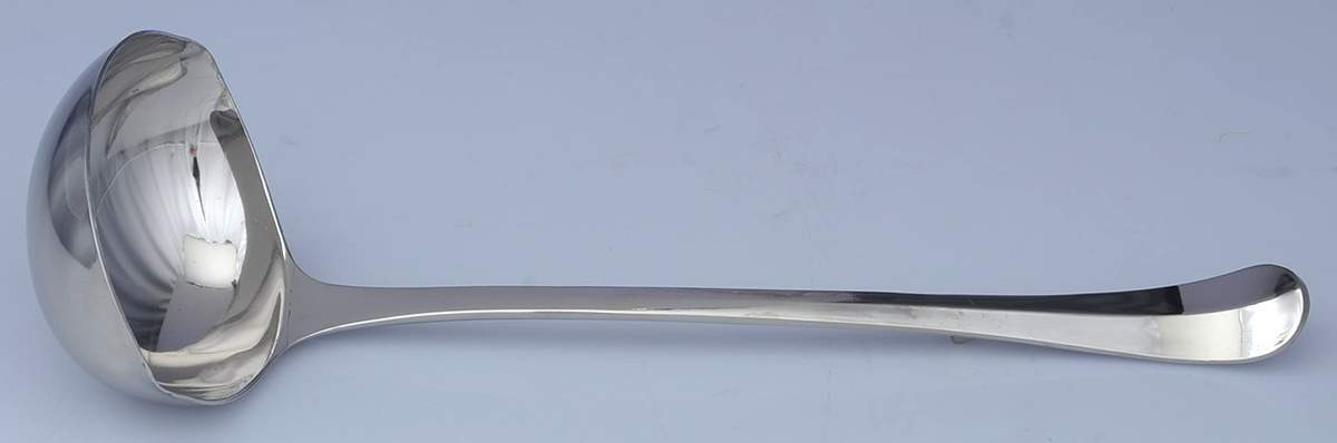 Embassy Classic (Slvp, Hollowware) Punch Ladle Solid Piece by Towle Silver-1