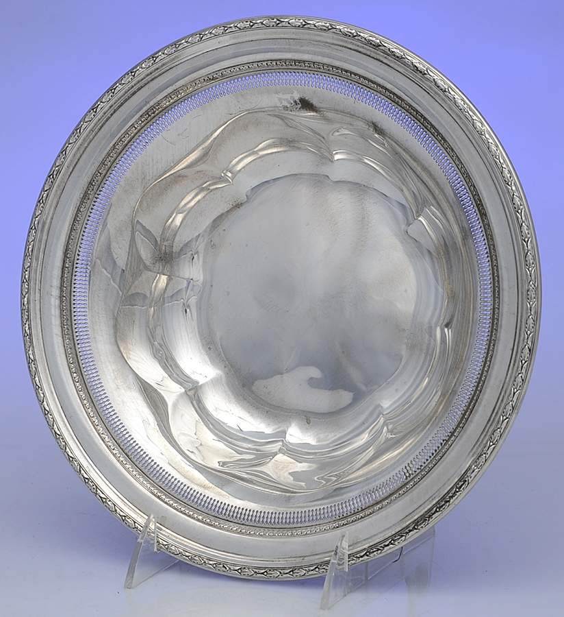 52032 (Sterling, Hollowware) 10" Round Vegetable Bowl by Towle Silver-1