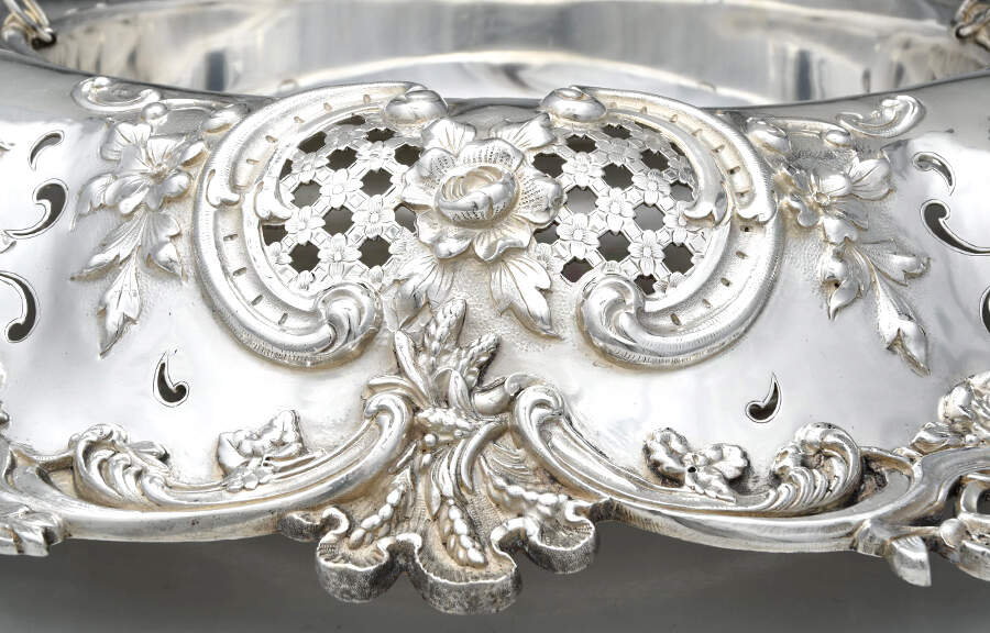 11509 (Sterling, Hollowware) 19" Round Pedestal Centerpiece by Tiffany & CO SILVER-2