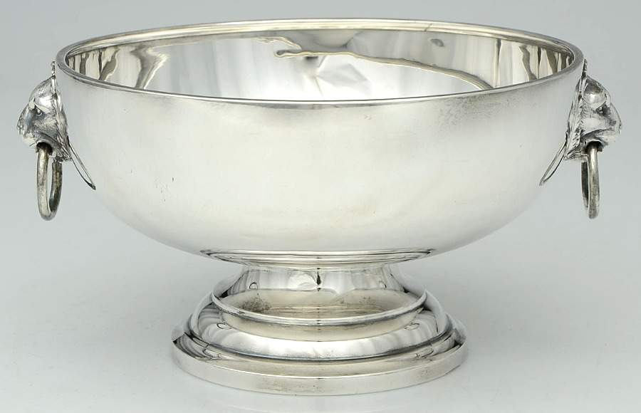 George I (Sterling, Hollowware) 8" Fruit Serving Bowl by Tuttle-1