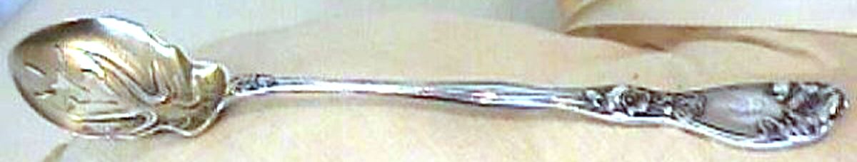 La Fleurette (Sterling, 1904) Pierced Bowl Short Handle Olive Spoon by Unger Brothers-1