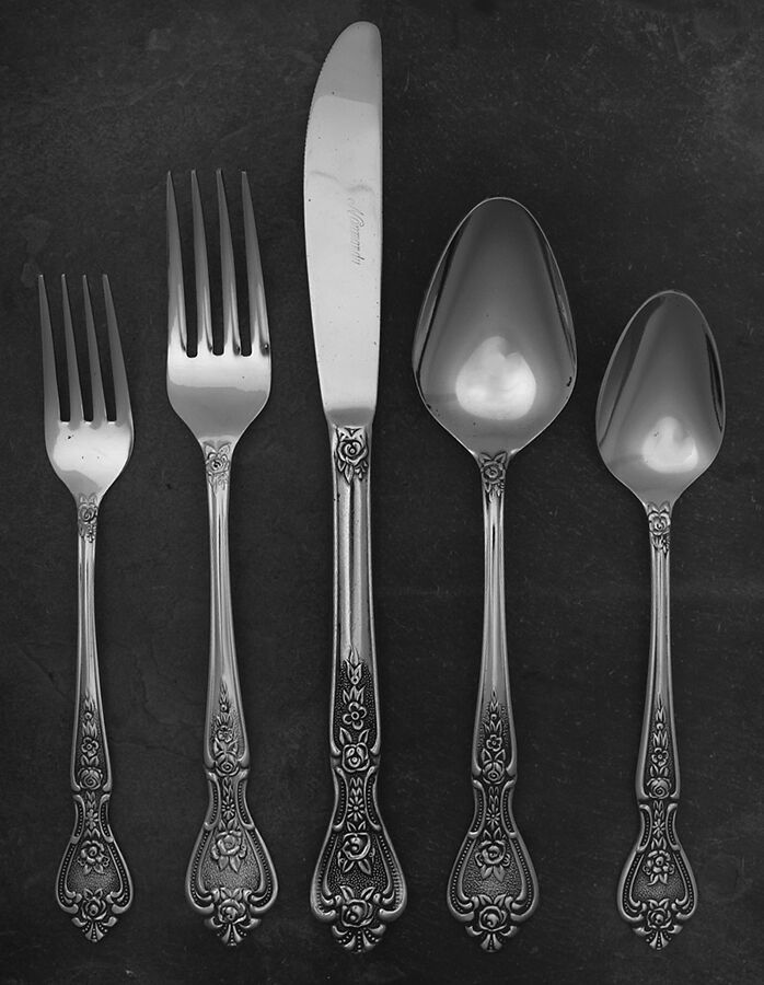 Normandy (Stainless) 5 Piece Place Setting by Unknown Mfg Silver-1