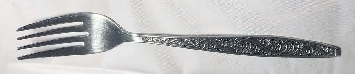 UNF262 (Stainless) Individual Salad Fork by Unknown Mfg Silver-1