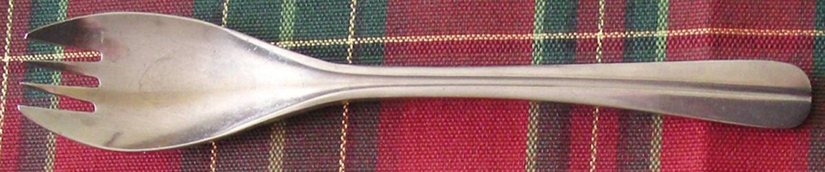 UNF98 (Stainless) Individual Salad Fork by Unknown Mfg Silver-1