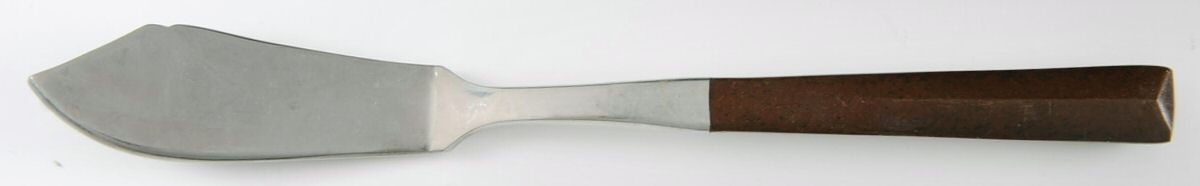 Woodwind (Stainless) Flat Handle Master Butter Knife by Unknown Mfg Silver-1