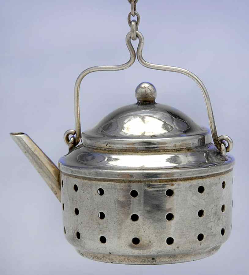 Sterling Hollowware Teapot Shape Tea Ball by Unknown Manufacturer-1