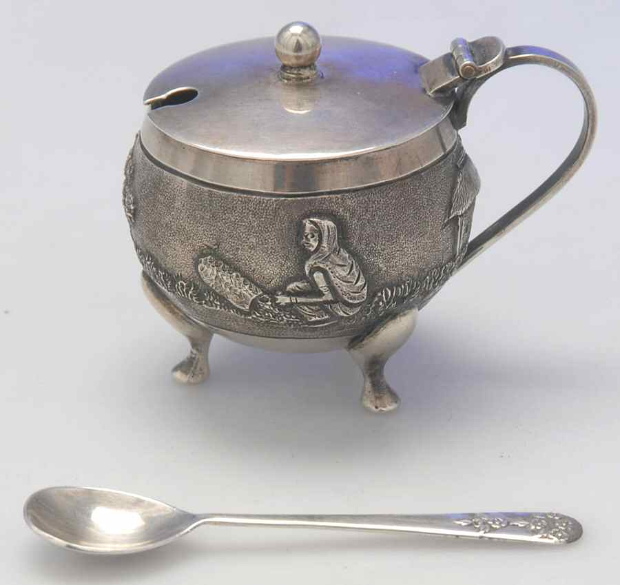 Sterling Hollowware Master Salt with Hinged Lid & Spoon-No Liner by Unknown Manufacturer-1