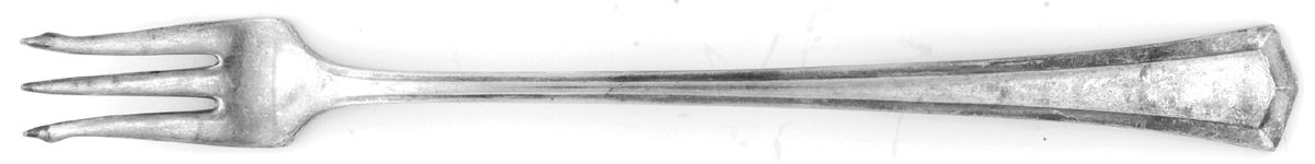 Farmington (Silverplate, 1917) Short Handle Pickle/Olive Fork by Universal Silver-1