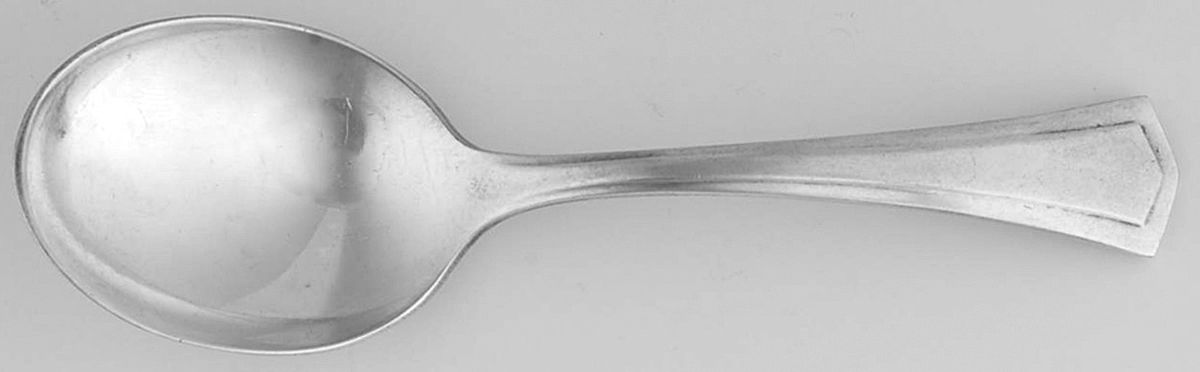 Farmington (Silverplate, 1917) Straight Handle Baby Spoon by Universal Silver-1