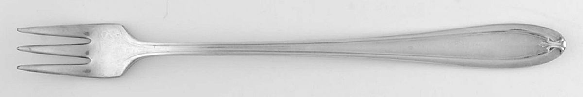 Newington (Silverplate, 1930) Cocktail/Seafood Fork by Universal Silver-1