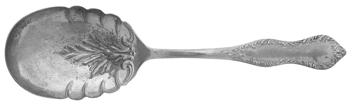 U. S. Silver Three (Silverplate) Solid Shell Berry/Casserole Spoon by U.S. Silver Co.-1