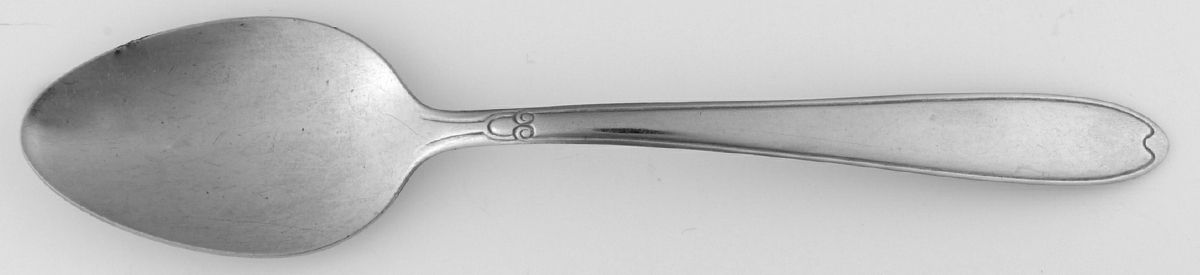 Pretty (Stainless) Place/Oval Soup Spoon by Utica-1