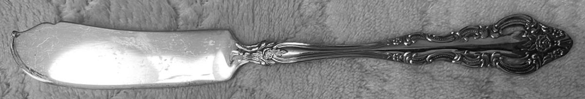 UNF472 (Silverplate) Flat Handle Master Butter Knife by Unknown Mfg Silver-1