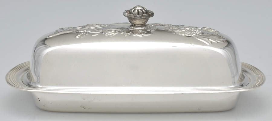 Silverplate Hollowware 1/4 Pound Covered Butter Dish by Unknown Manufacturer-1