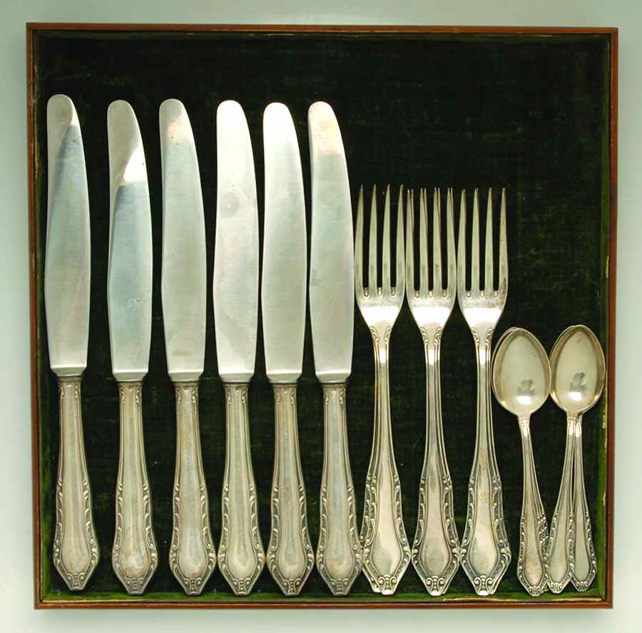 Silverplate Hollowware 17 Piece Set= 6 Each K2M, F2 + 5 TS by Unknown Manufacturer-1