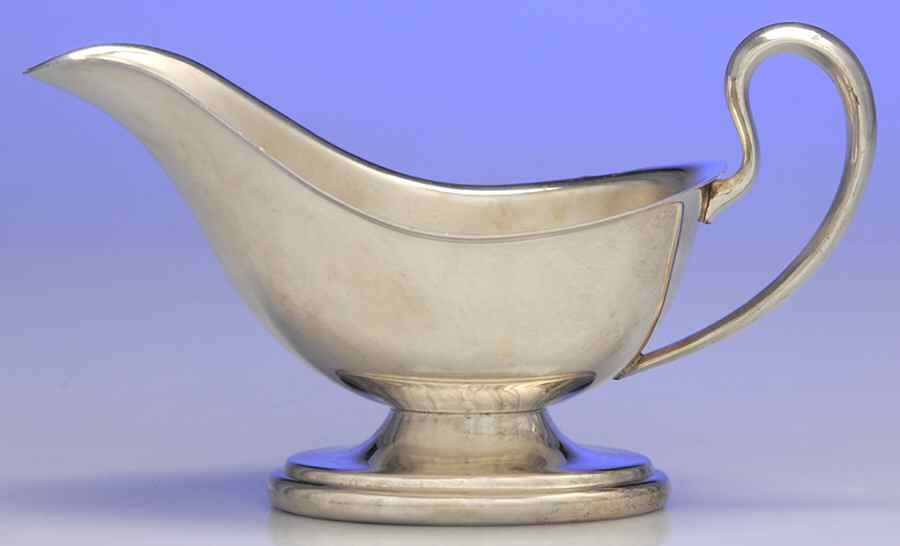 Silverplate Hollowware Plated Gravy Boat No Underplate by Unknown Manufacturer-1