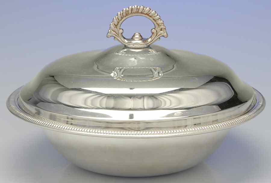 Silverplate Hollowware Round Covered Vegetable Bowl by Unknown Manufacturer-1
