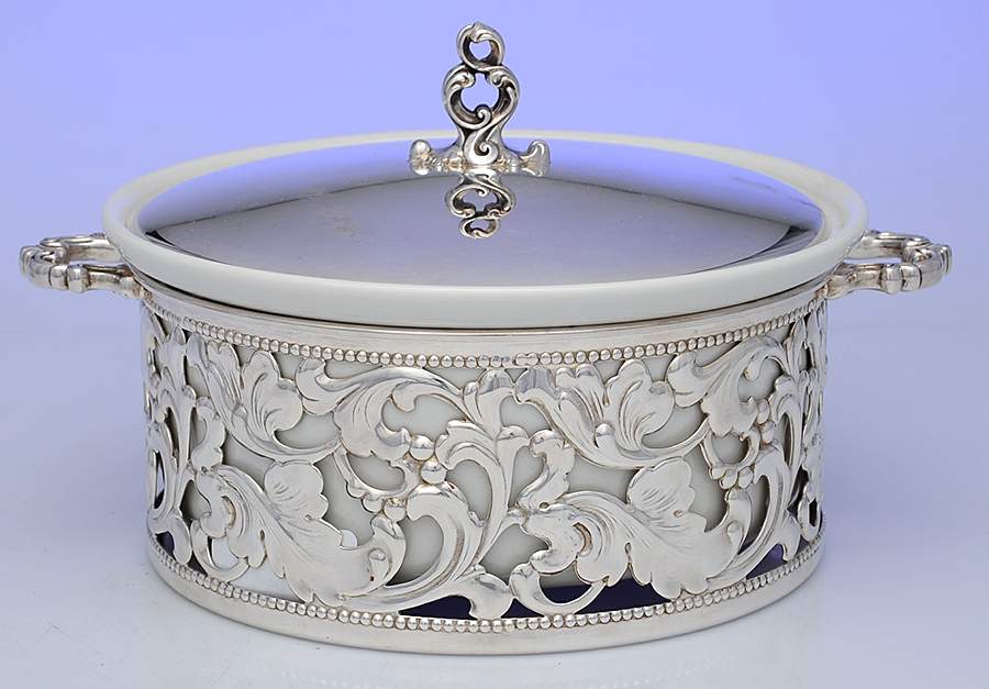 Silverplate Hollowware 3 Part Round Covered Casserole by Unknown Manufacturer-1