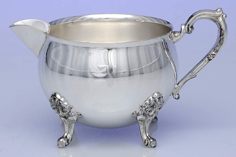 Silverplate Hollowware Creamer by Unknown Manufacturer-1