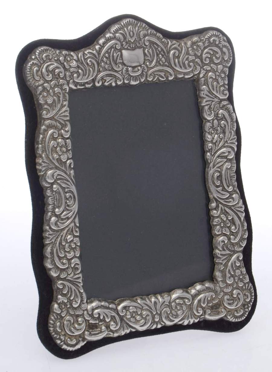 Silverplate Hollowware Frame-Holds 3" X 4" by Unknown Manufacturer-1